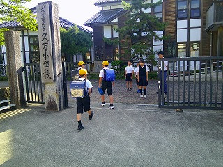 DSCF0004
